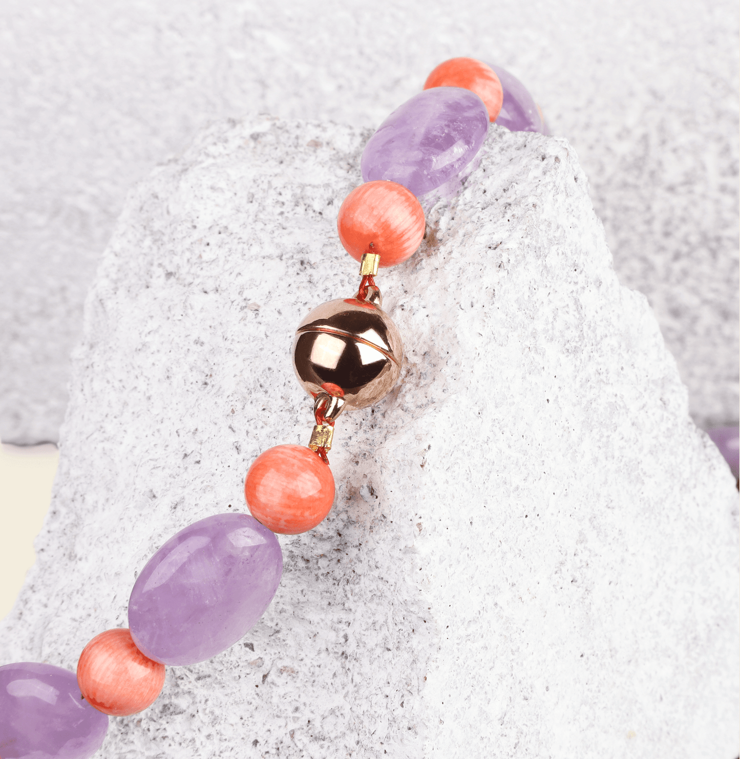 Halsband ametist & bambukorall