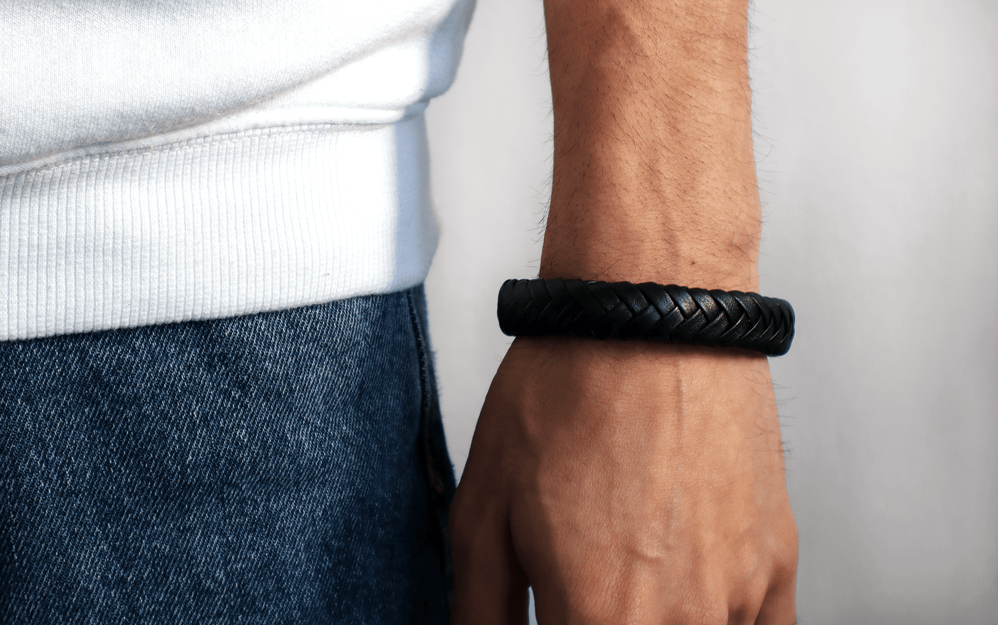 Alexis läderarmband svart
