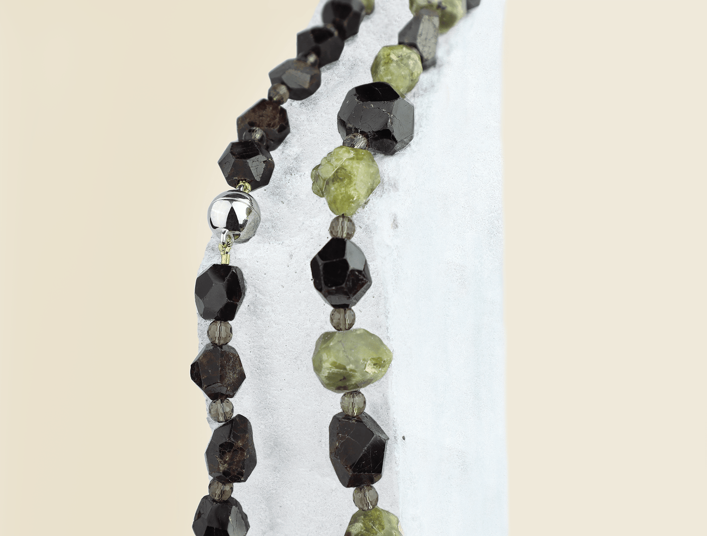 Halsband rhodolit & grossular