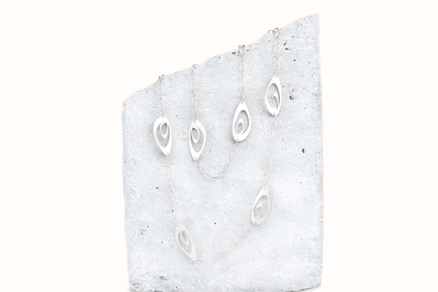 Wera halsband silver