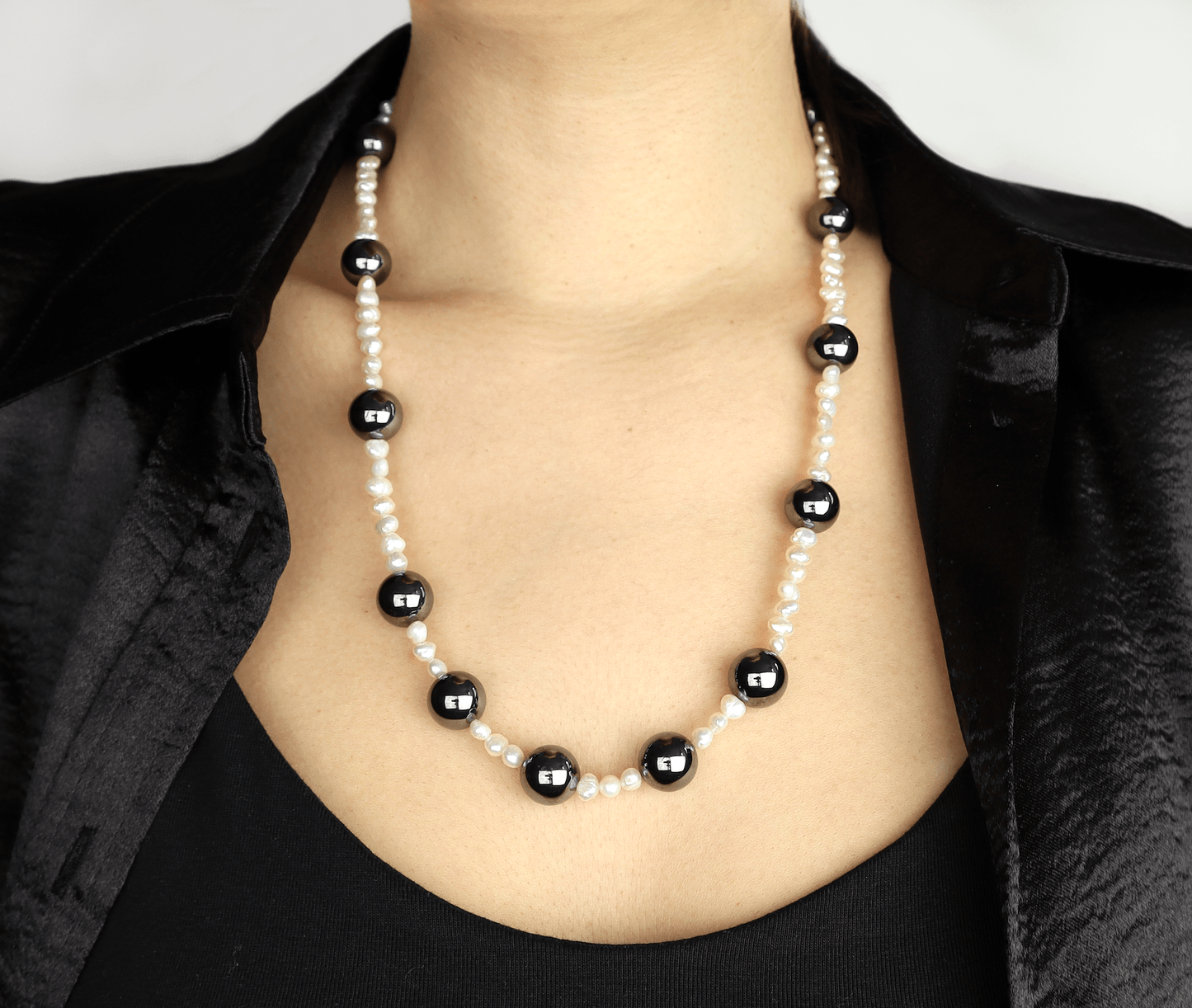 Halsband hematit & pärlor