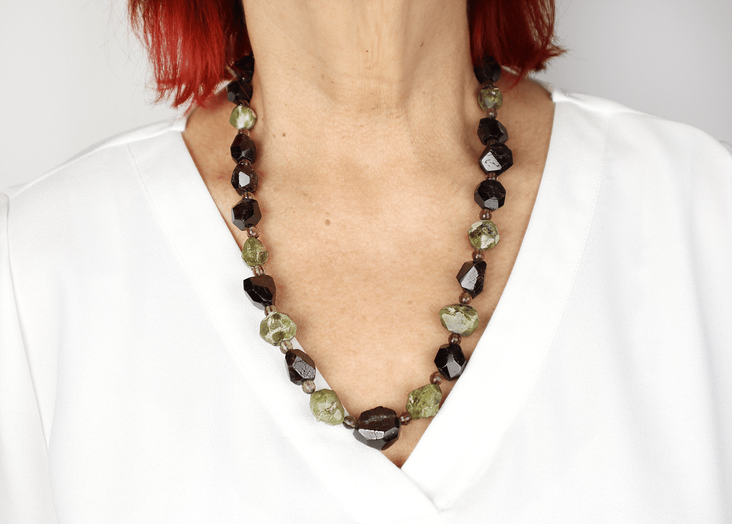 Halsband rhodolit & grossular
